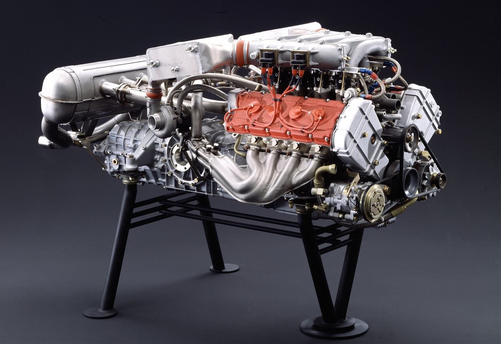 Ferrari F40 Engine 1600x1100 1